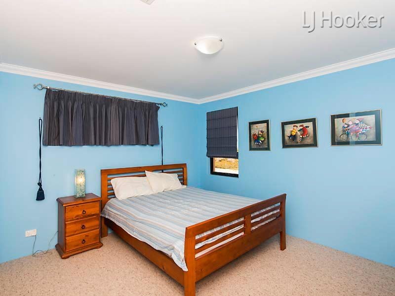 19 Cobblestones Circuit, Secret Harbour WA 6173