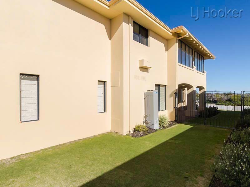 19 Cobblestones Circuit, Secret Harbour WA 6173