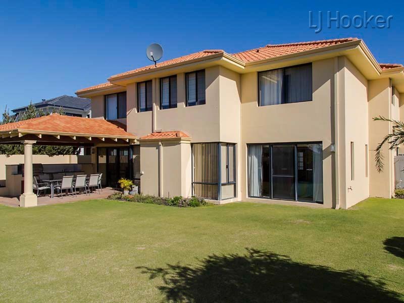 19 Cobblestones Circuit, Secret Harbour WA 6173