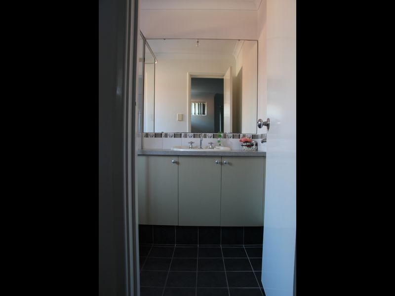 14 Maroubra Parade, Secret Harbour WA 6173