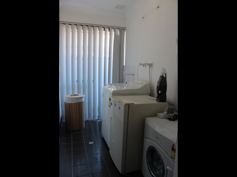 14 Maroubra Parade, Secret Harbour WA 6173