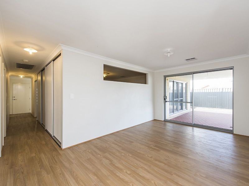 16 Ghost Gum Gardens, Baldivis WA 6171