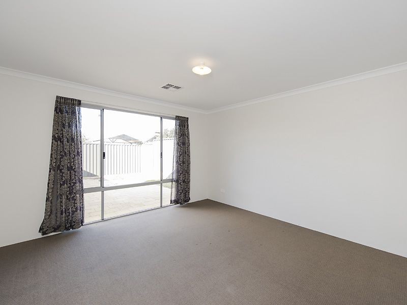16 Ghost Gum Gardens, Baldivis WA 6171