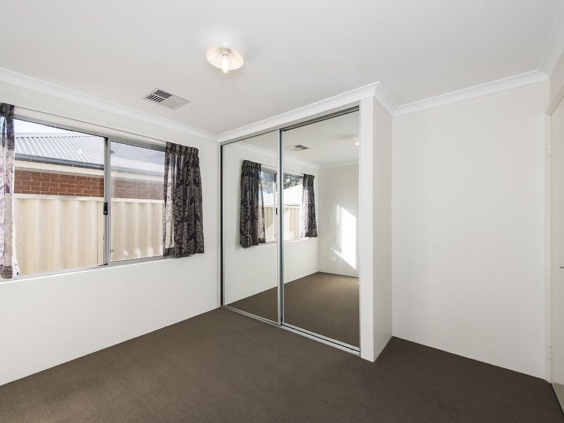 16 Ghost Gum Gardens, Baldivis WA 6171