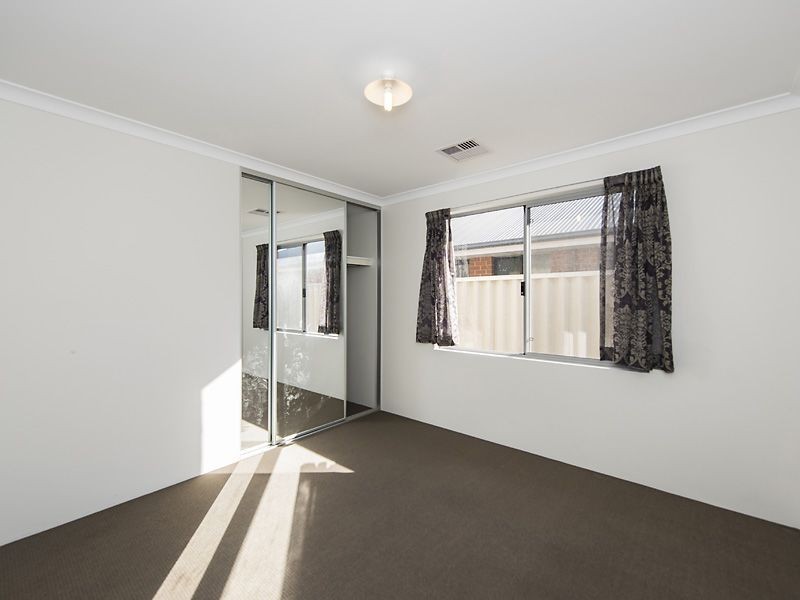 16 Ghost Gum Gardens, Baldivis WA 6171