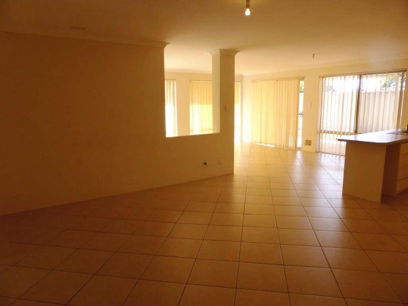 20 Tryall Avenue, Port Kennedy WA 6172