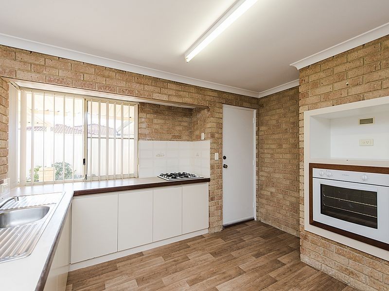 13 Sabot Avenue, Waikiki WA 6169