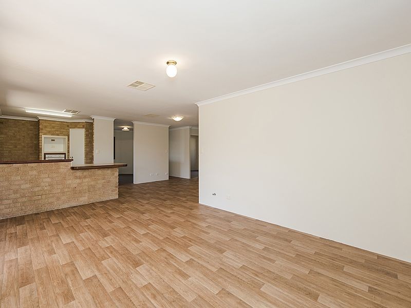 13 Sabot Avenue, Waikiki WA 6169