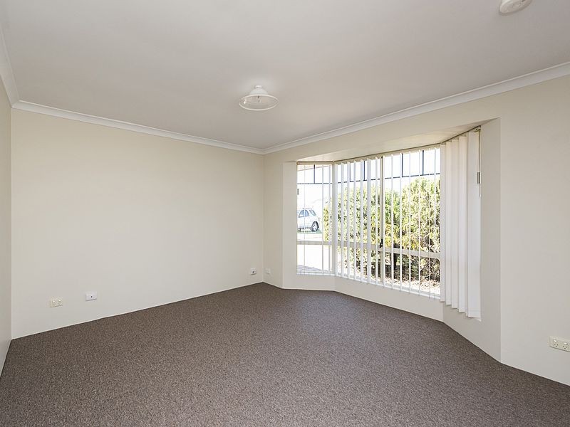 13 Sabot Avenue, Waikiki WA 6169