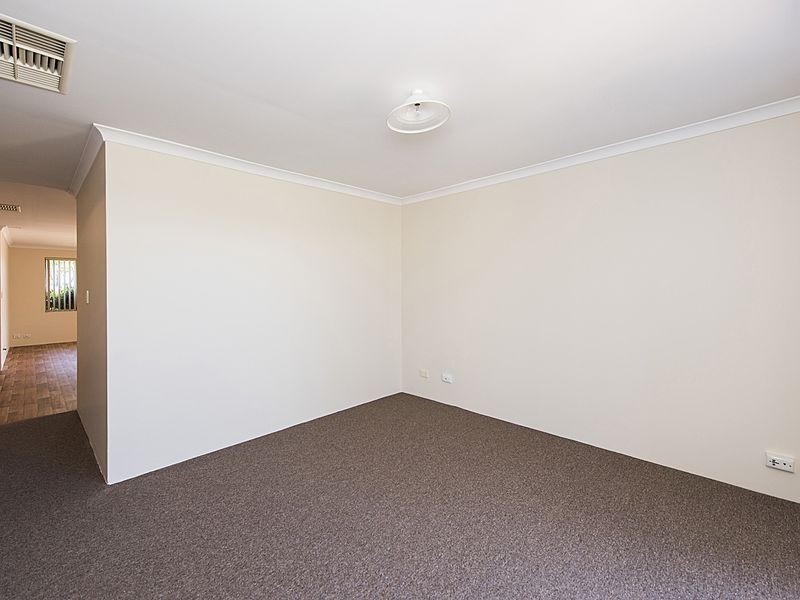 13 Sabot Avenue, Waikiki WA 6169