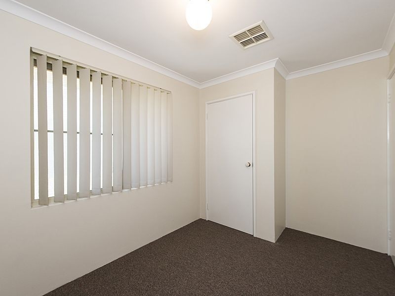 13 Sabot Avenue, Waikiki WA 6169