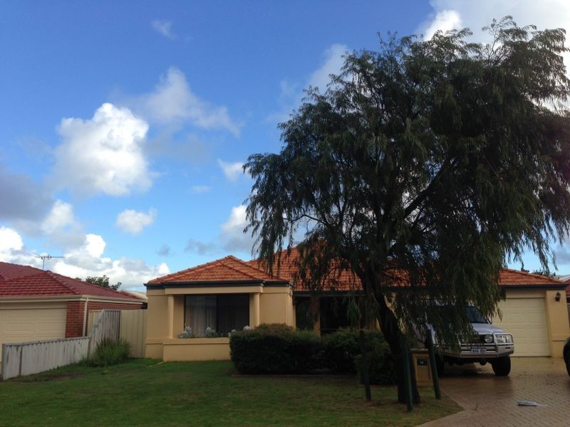 6 Montoro Drive, Port Kennedy WA 6172