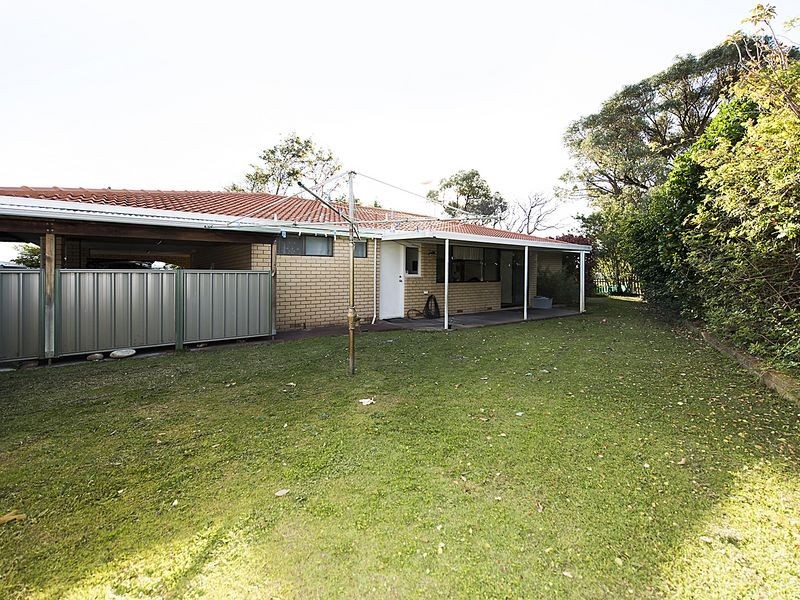 12 Harley Close, Safety Bay WA 6169
