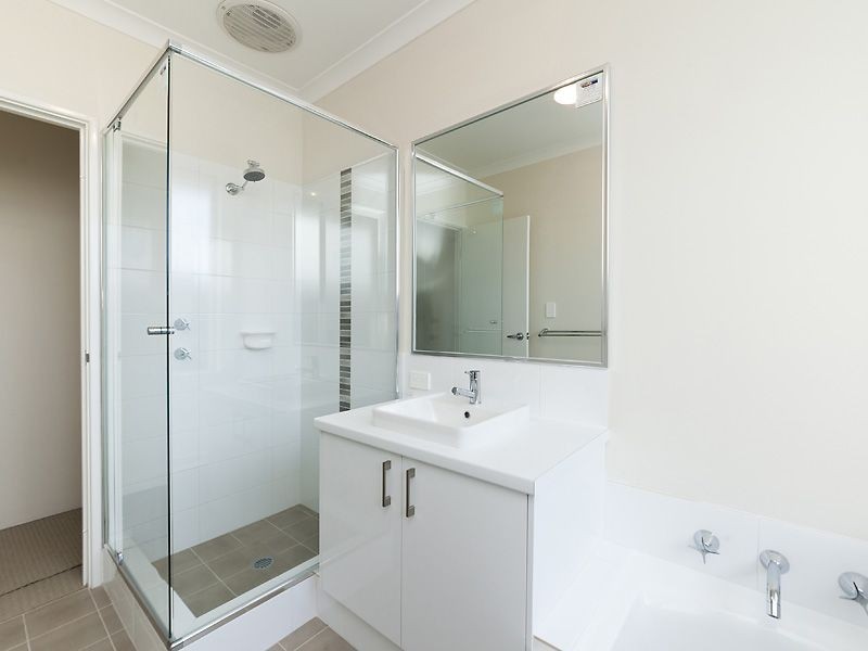 3 Flagship Avenue, Waikiki WA 6169