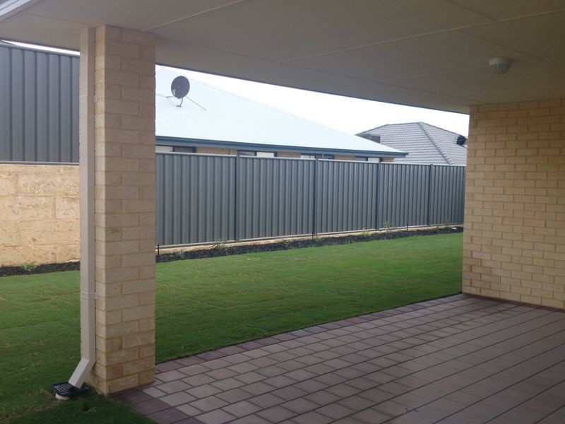 10 Bristlebird Approach, Baldivis WA 6171