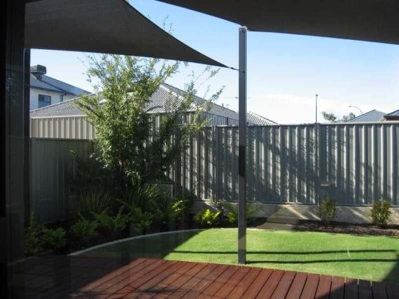 33 Runnymede Gate, Wellard WA 6170