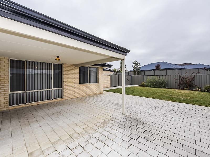 50 Kingaroy Drive, Baldivis WA 6171