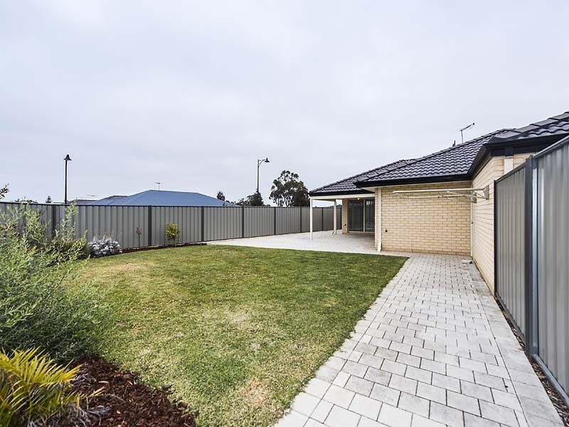 50 Kingaroy Drive, Baldivis WA 6171