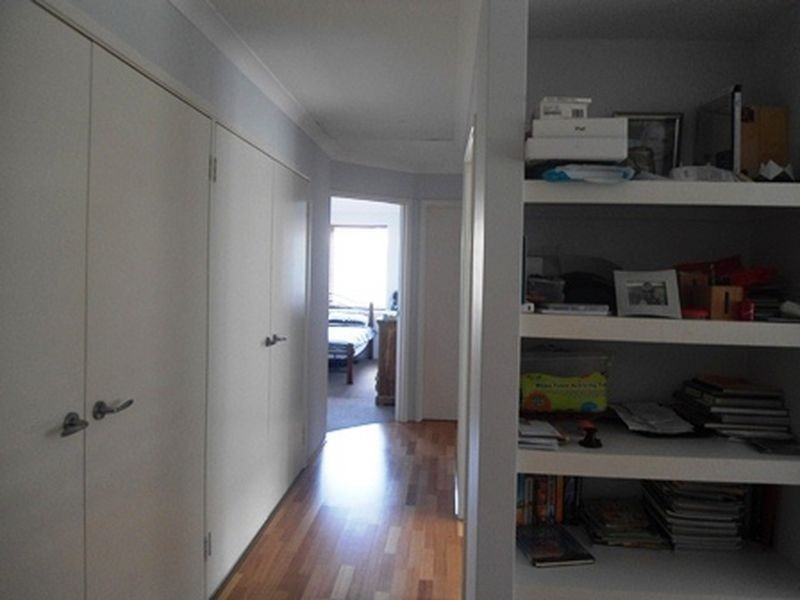 15 Whyalla Circle, Port Kennedy WA 6172