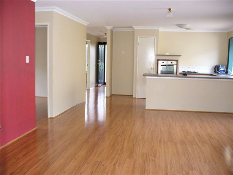 6 Barossa Approach, Rockingham WA 6168