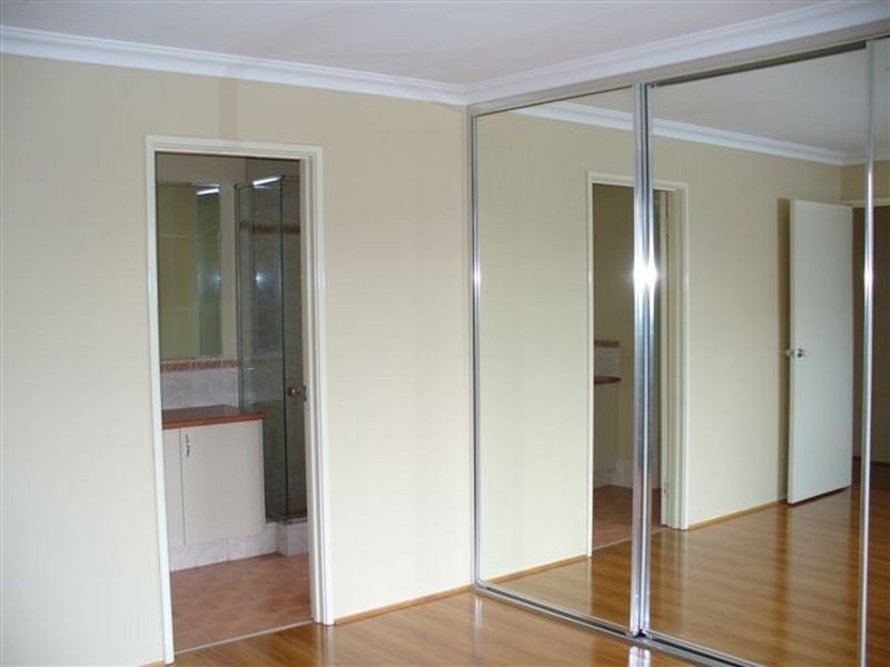 6 Barossa Approach, Rockingham WA 6168