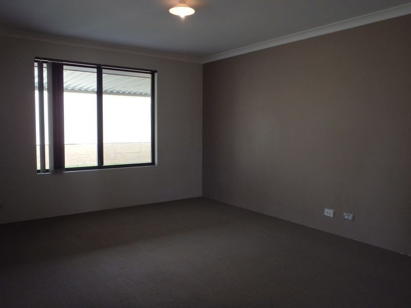 1 Wanderer Parkway, Baldivis WA 6171