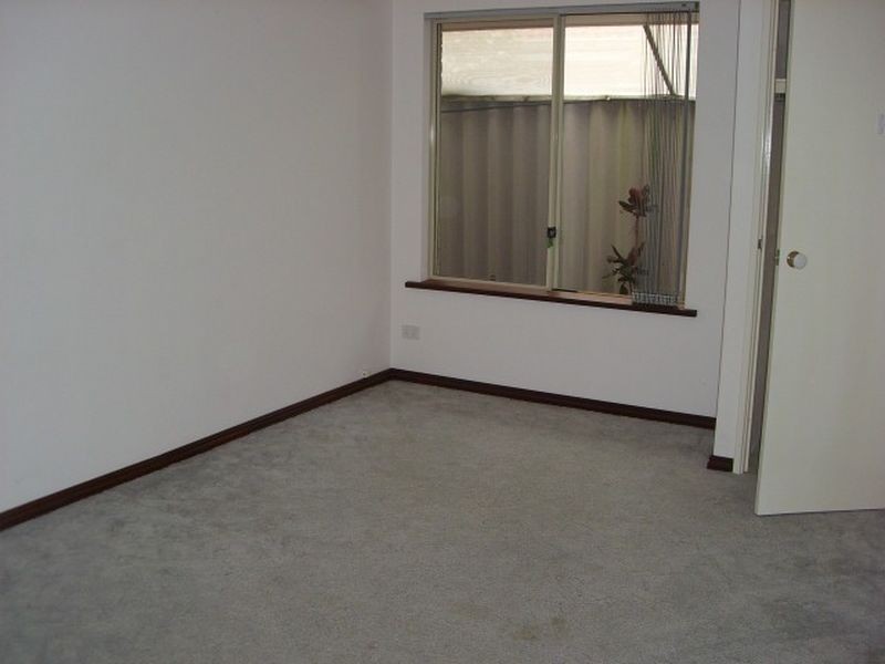 85 La Spezia Drive, Secret Harbour WA 6173