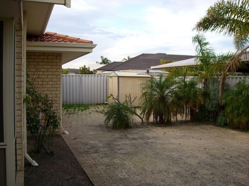 85 La Spezia Drive, Secret Harbour WA 6173