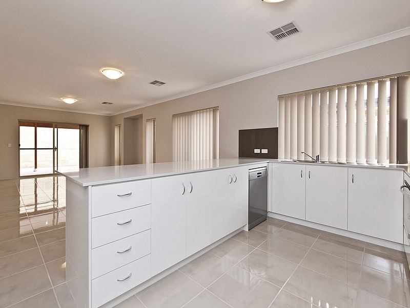 19 Wilkes Loop, Baldivis WA 6171