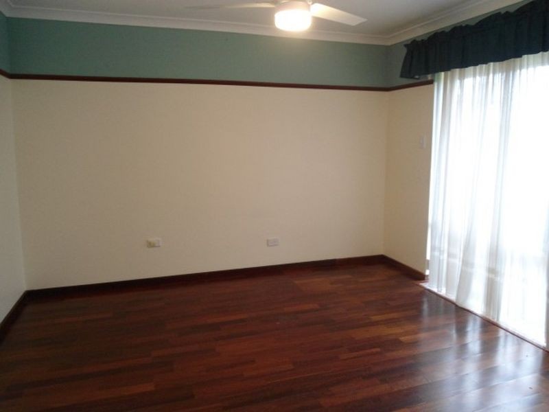 4 Tenella Mews, Warnbro WA 6169