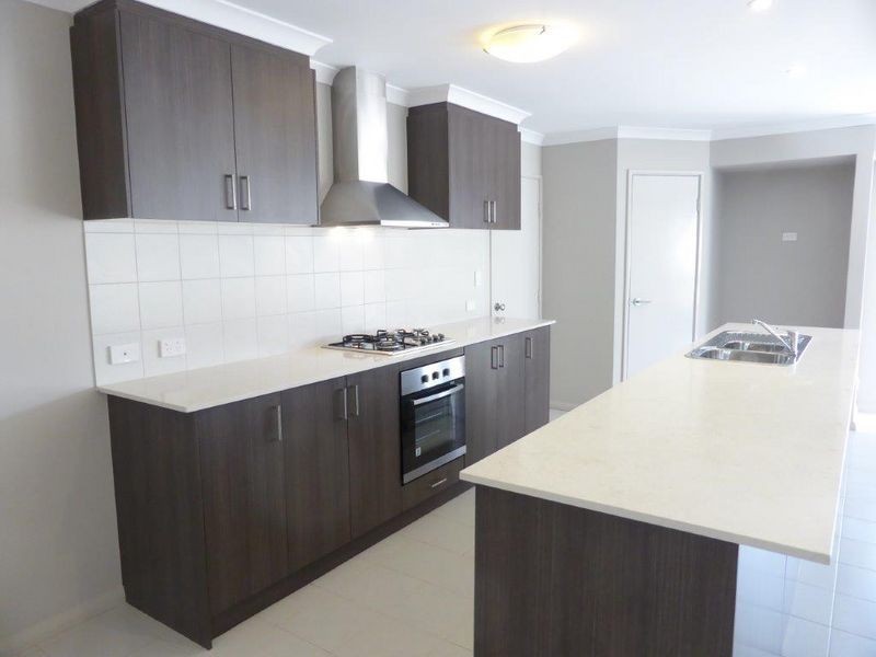 36 Sorrento Turn, Secret Harbour WA 6173