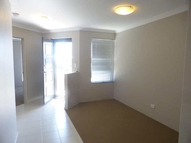 36 Sorrento Turn, Secret Harbour WA 6173