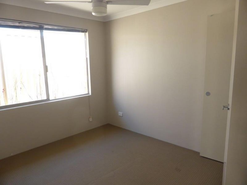 36 Sorrento Turn, Secret Harbour WA 6173