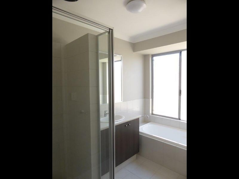 36 Sorrento Turn, Secret Harbour WA 6173