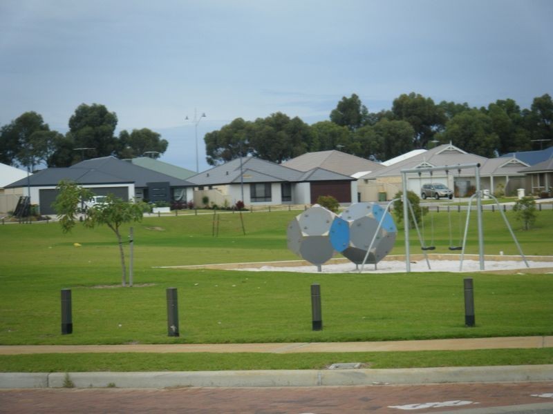 22 Jims Crescent, Secret Harbour WA 6173