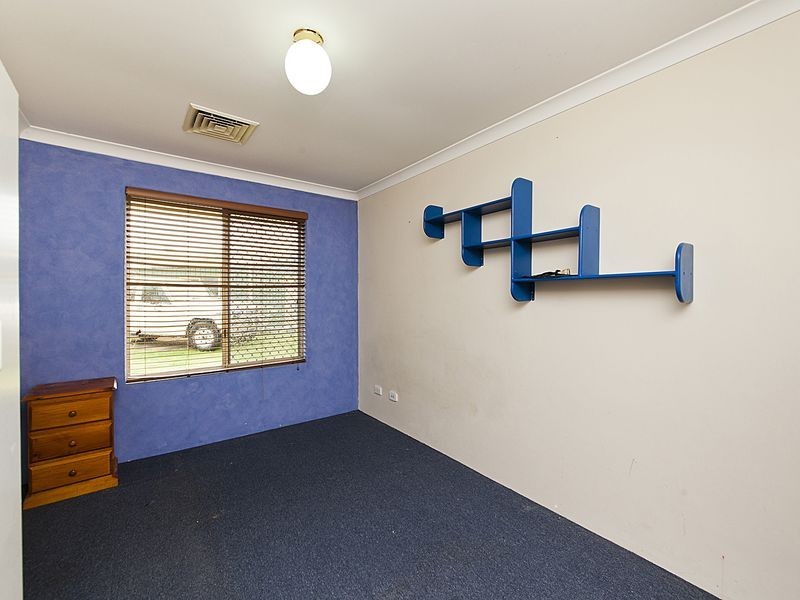 6 Columbus Court, Port Kennedy WA 6172