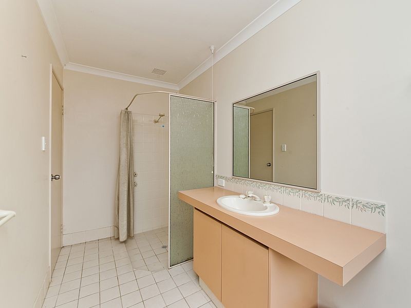 6 Columbus Court, Port Kennedy WA 6172