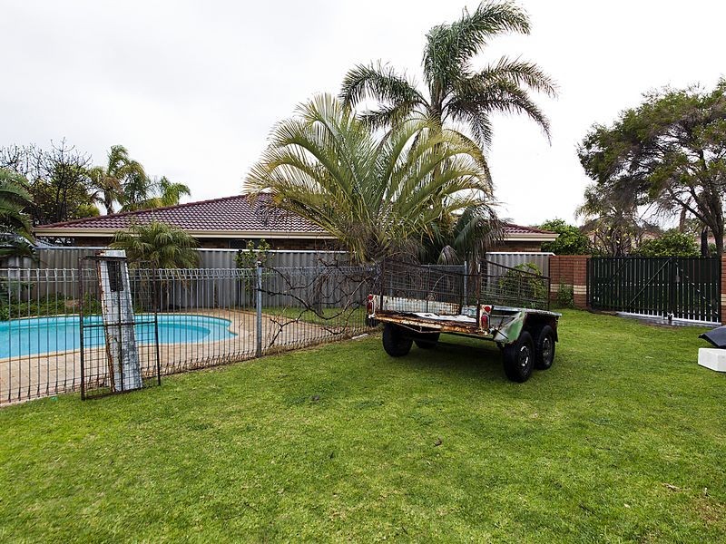 6 Columbus Court, Port Kennedy WA 6172