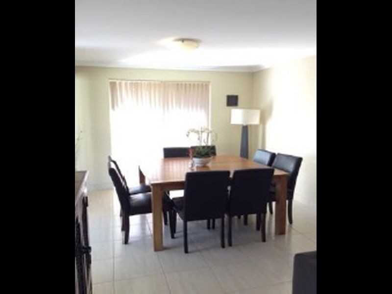 6 Lorne Bend, Secret Harbour WA 6173