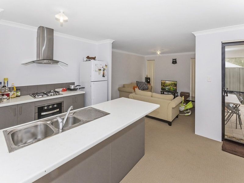 64 Kempeana Way, Baldivis WA 6171