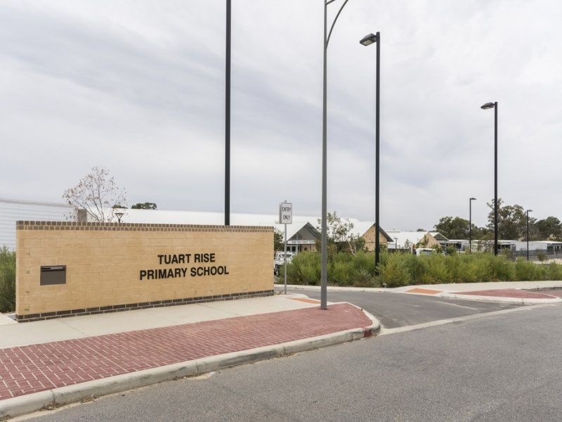 64 Kempeana Way, Baldivis WA 6171