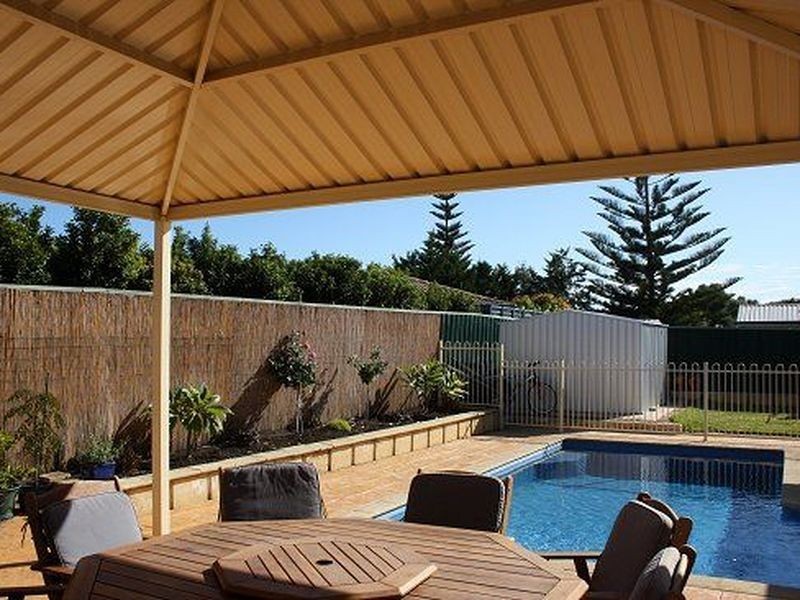 13 Maratea Road, Secret Harbour WA 6173