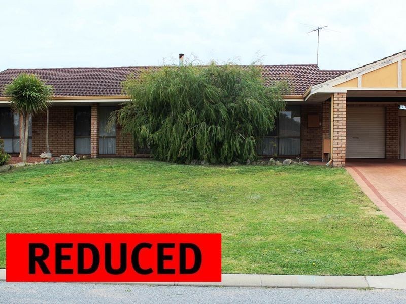 4 Weebo street, Golden Bay WA 6174