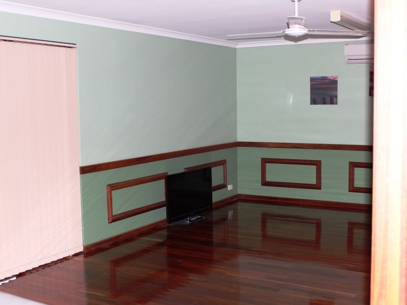 4 Weebo street, Golden Bay WA 6174