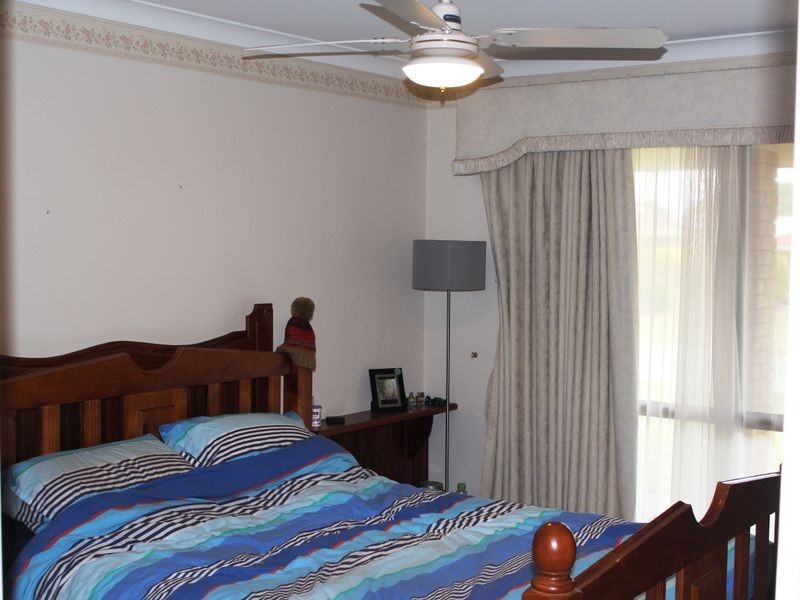 4 Weebo street, Golden Bay WA 6174