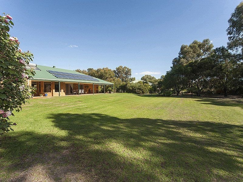 22 Bate Road, Serpentine WA 6125