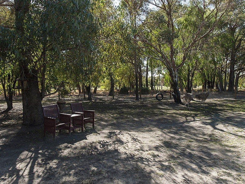 22 Bate Road, Serpentine WA 6125