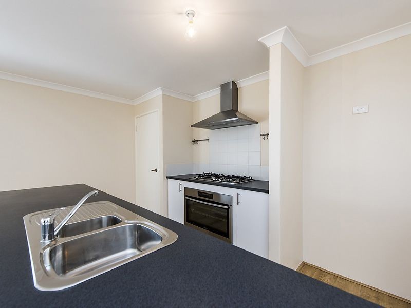 15 Gladstonbury Parade, Baldivis WA 6171