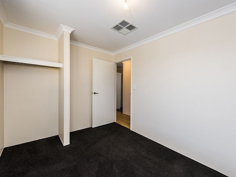 15 Gladstonbury Parade, Baldivis WA 6171