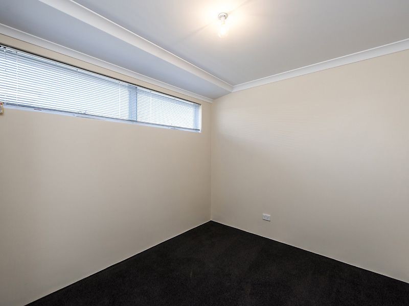 15 Gladstonbury Parade, Baldivis WA 6171